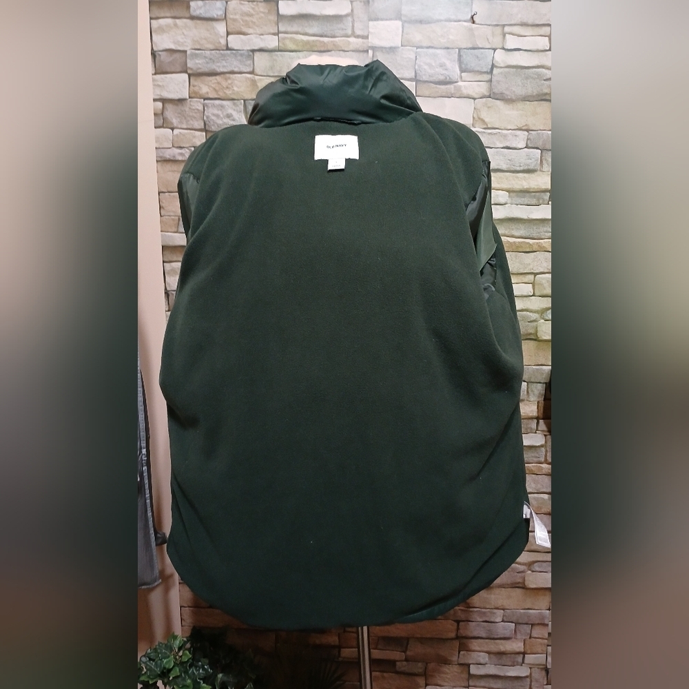 Old Navy Womens Large Soft Green Puffer Zip Up Jacket - Picture 4 of 6